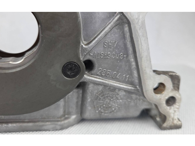 Масляный насос  CHYA 04C115105H, 000330  Skoda Citigo 