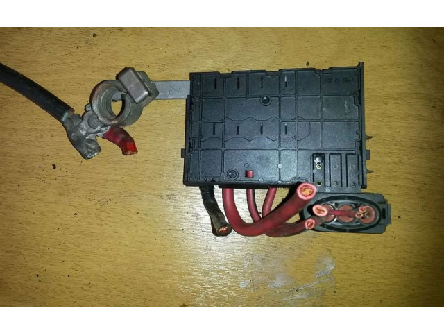 Блок предохранителей Volkswagen Golf IV