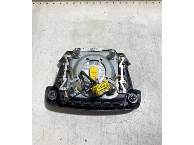 Подушка безопасности водителя 2K0880201B Volkswagen Caddy