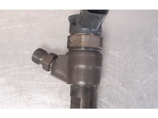 Форсунка 166008399R    Renault Clio IV   