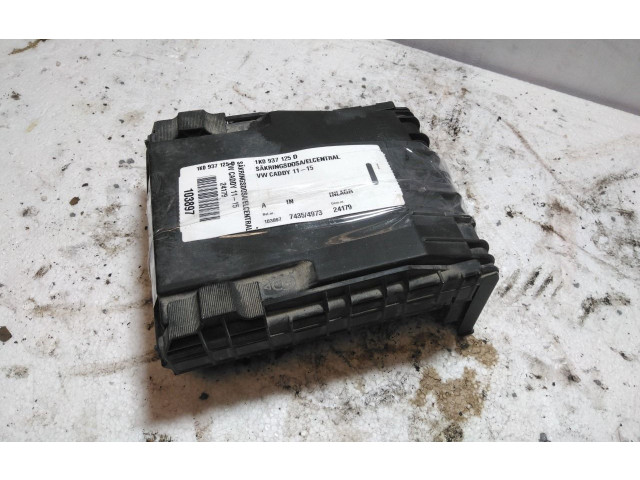   Pojistková skříňka 1K0937125D   Volkswagen Caddy 2012