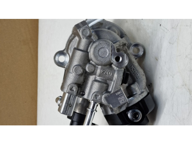 Vstřikovač 8514148, 8511626   BMW 4 F36 Gran coupe  pro naftový motor 2.0  