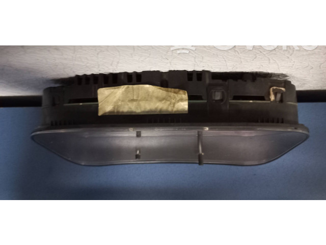 Панель приборов 1J0919861B Volkswagen Bora