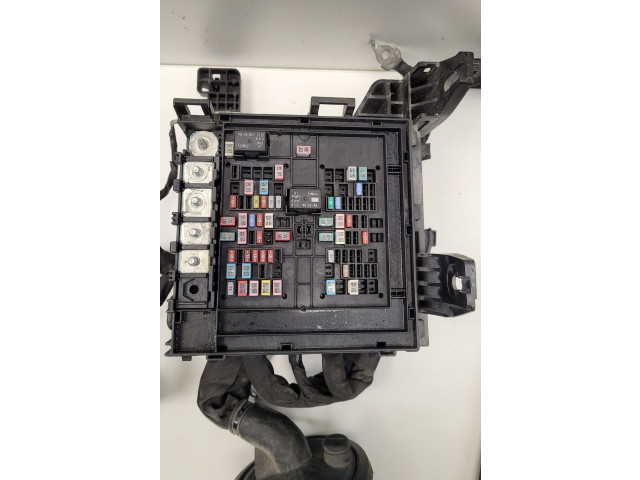 Блок предохранителей JL3T14D068DF   Ford F150    