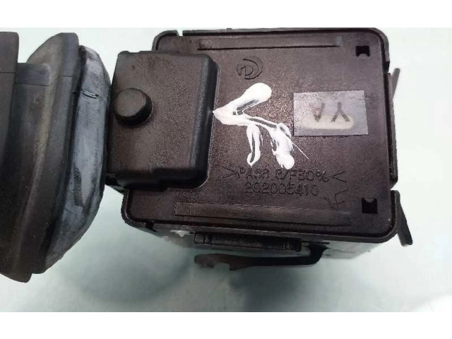 Ручка стеклоочистителей 202005410   Chevrolet Captiva