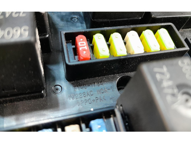 Pojistková skříňka P0472783, P0472783 Chrysler Pacifica 2007