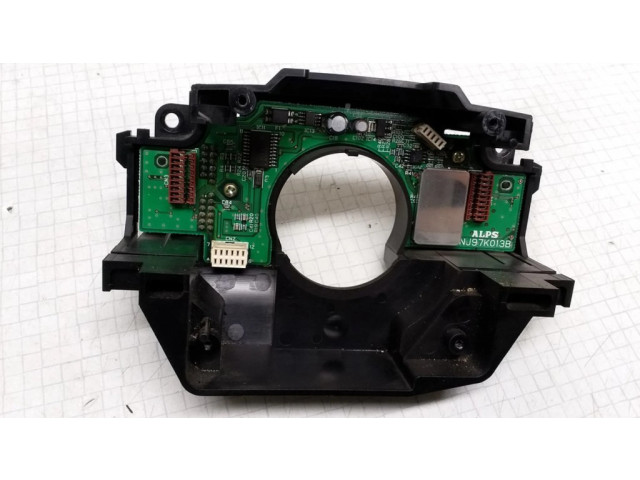 Другая деталь салона