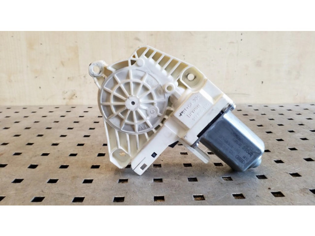 Передний двигатель механизма для подъема окон