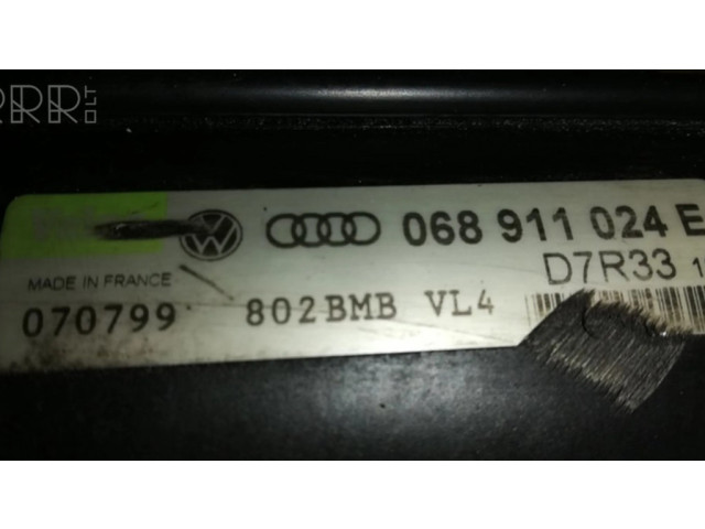 Стартер 06891102E, D7R33 Audi A4 S4 B5 8D