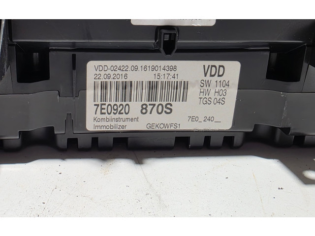 Přístrojová deska Volkswagen Transporter - Caravelle T6 2017 7E0920870S