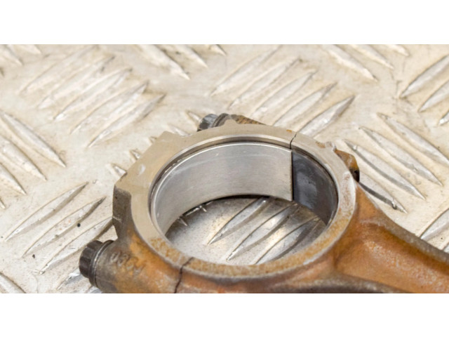 Píst 03L107065S Audi A6 S6 C7 4G pro naftový motor 2.0