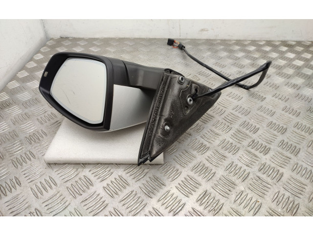 Зеркало электрическое Skoda Octavia Mk3 (5E) 2013 - 2019 года