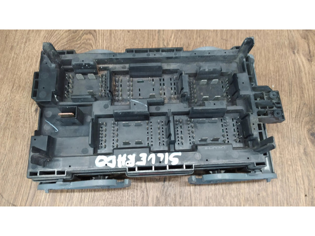 Pojistková skříňka Chevrolet Silverado 2010