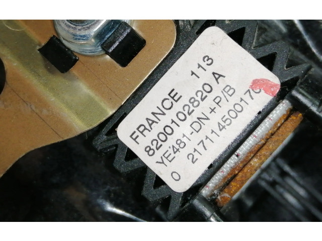 Подушка безопасности водителя 8200102820A   Renault Vel Satis