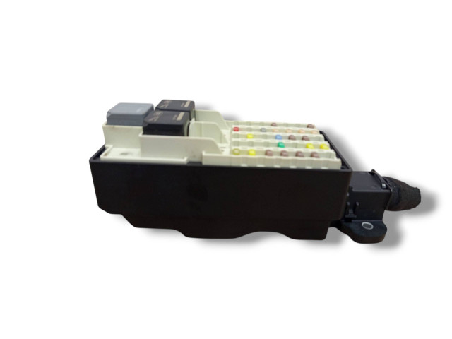 Ящик предохранителей (комплект) GX7314A067EA, P00132441A   Jaguar XE