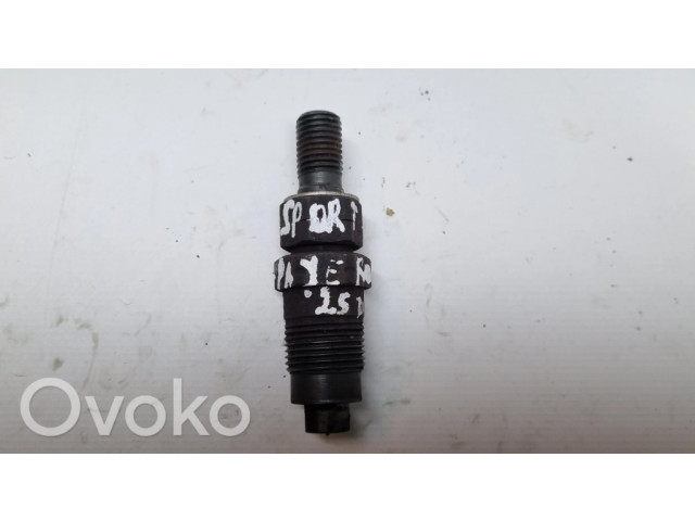 Vstřikovač Mitsubishi Pajero Sport I pro naftový motor 2.5