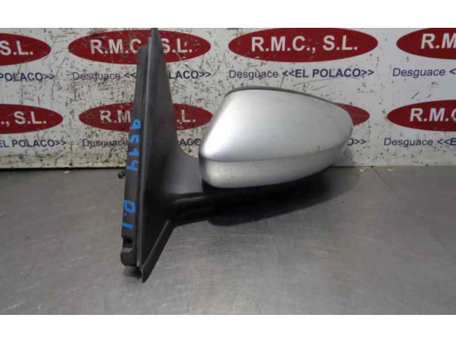 Зеркало электрическое Skoda Fabia Mk3 (NJ) 2015 - 2021 года