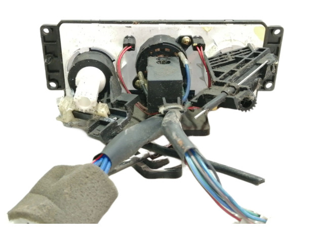 Модуль блока управления кондиционером    KIA Rio