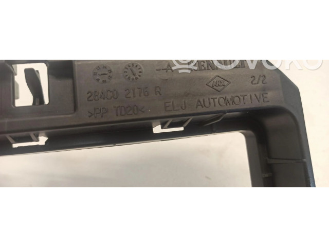 Блок предохранителей 284C02176R Dacia Sandero III