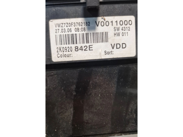 Přístrojová deska Volkswagen Caddy 2007 2K0920842E, V0011000