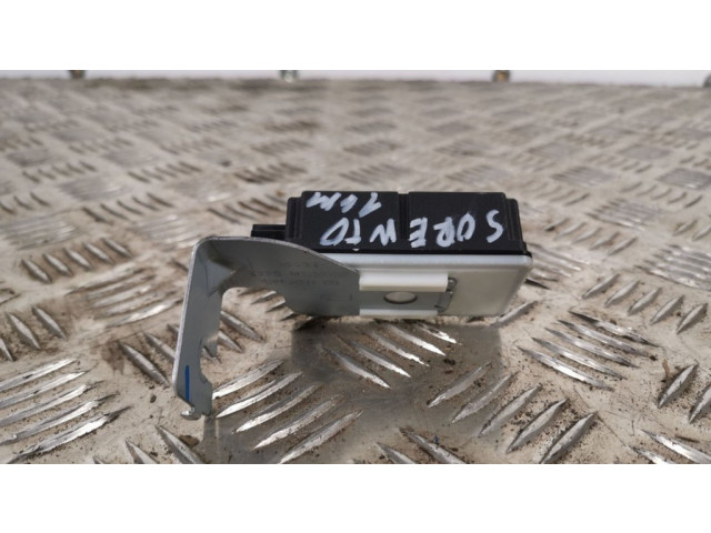 Блок управления 95800C5010 KIA Sorento