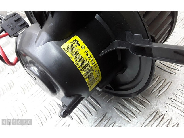 Вентилятор печки    F997167J   Audi A3 S3 8P