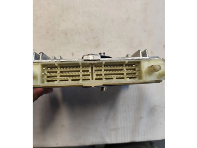 Блок управления двигателя 08183993, 0281001802   Volvo S70  V70  V70 XC