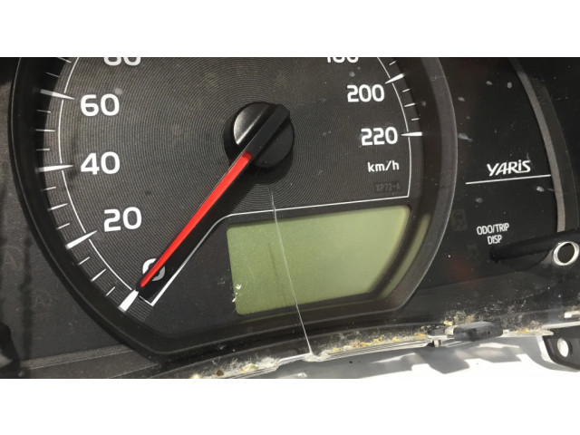 Панель приборов 838000DP50, MB1575505184   Toyota Yaris       