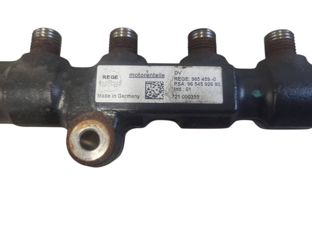 Топливная рампа 9654592680   Volvo V50  