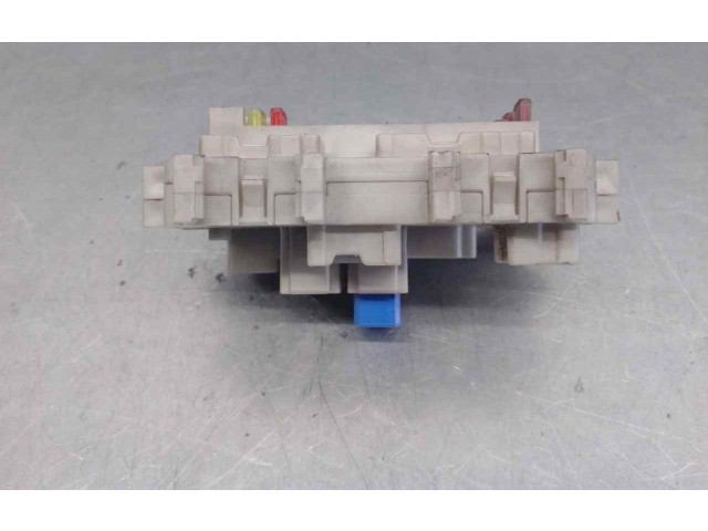 Pojistková skříňka Řídící jednotka BSM 24350EA00A   Nissan Navara 2005