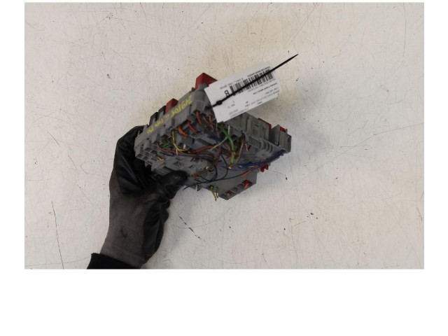   Pojistková skříňka 51827977   Fiat Grande Punto 2005