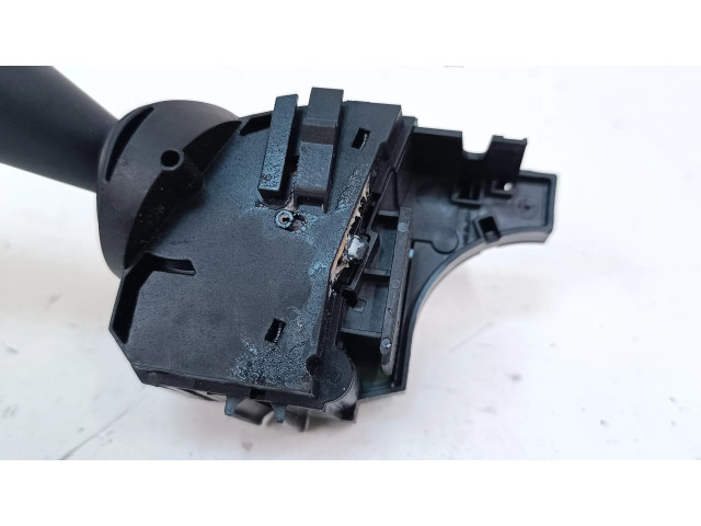 Ручка стеклоочистителей 56046118AD   Chrysler Town & Country V