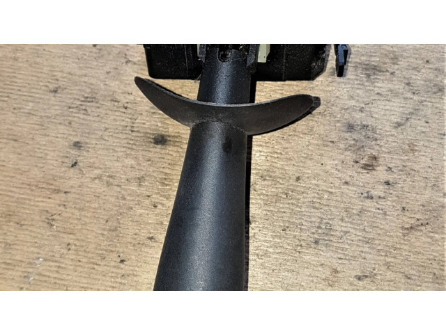 Ручка стеклоочистителей