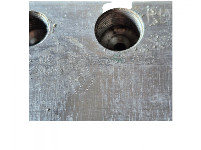 Блок АБС 8200756092 Dacia Logan I 2004 - 2012 года