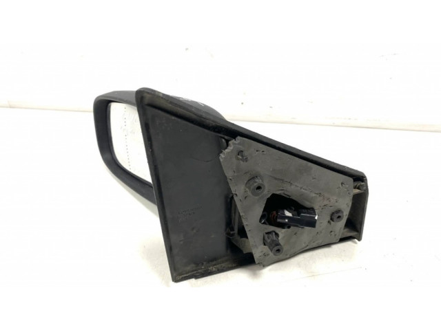 Зеркало электрическое левое Renault Clio III 2005-2012 года