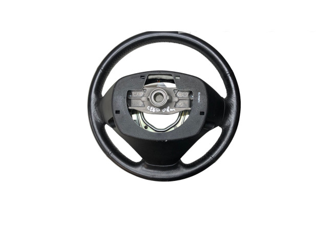 Руль KIA Ceed  2006-2012 года 561101H170EQ      