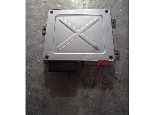 Блок управления двигателя MKC104022   Rover 200 XV