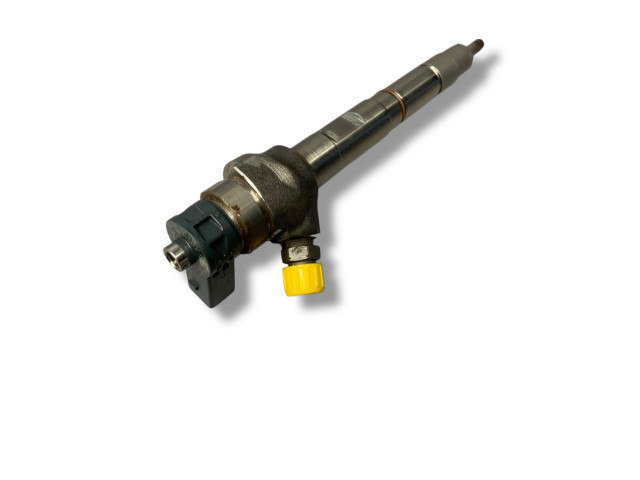 Форсунка 04L130277AC    Skoda Yeti (5L)  DFSA 