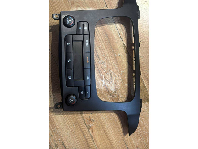 Блок управления климат-контролем bm2t18c612ad   Ford S-MAX