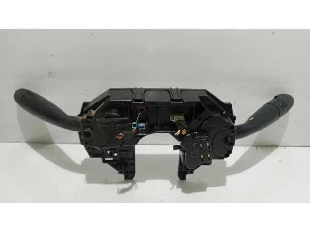 Ручка стеклоочистителей 6242Z3   Citroen C4 Aircross