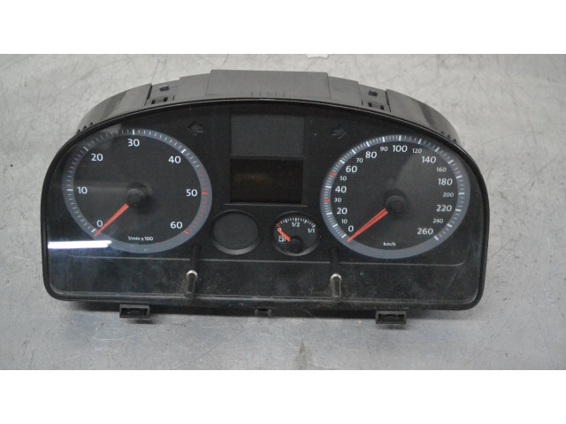 Панель приборов Volkswagen Caddy