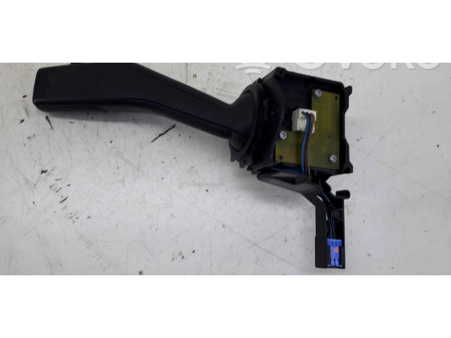 Ручка стеклоочистителей 1K0953519, 01203504 Volkswagen Caddy