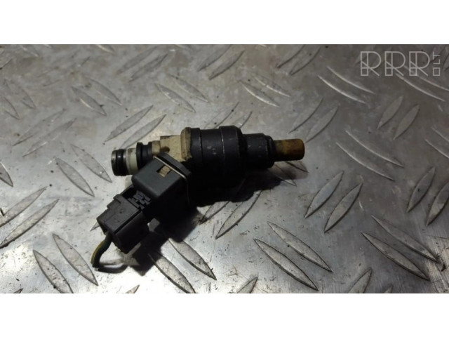 Vstřikovač 9250930001, 3531032561 Hyundai Elantra pro benzínový motor 1.8