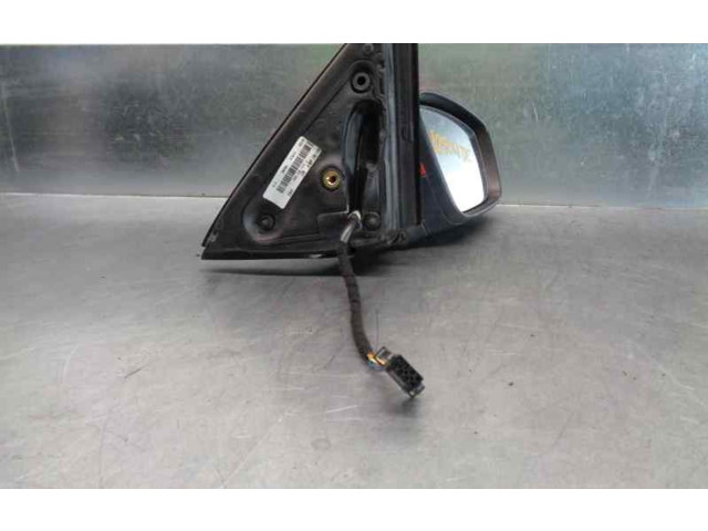 Зеркало электрическое Skoda Fabia Mk3 (NJ) 2015 - 2021 года