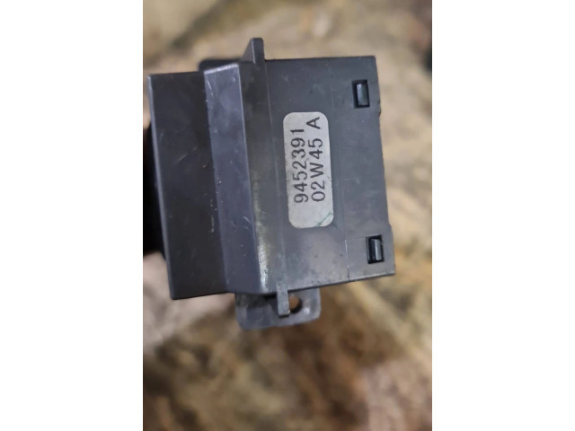 Ручка стеклоочистителей 9452391   Volvo XC90