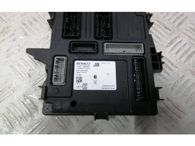 Řídící jednotka 284B10264R, A3C05025805 Renault Captur II 2021