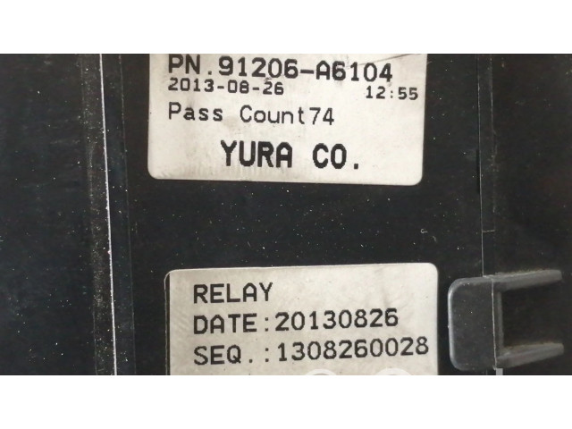 Pojistková skříňka Řídící jednotka BSM 919513X140 Hyundai i30 2014