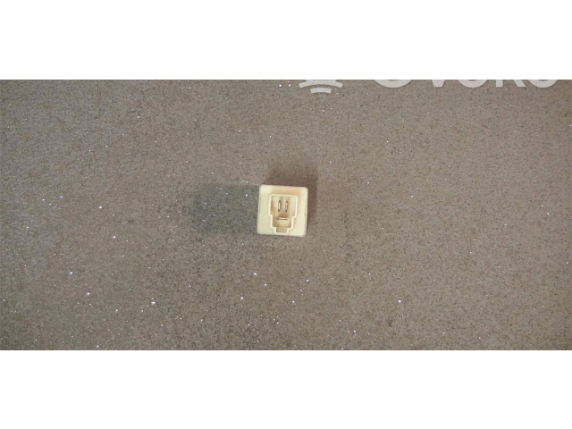 Поршень Другие блоки управления / модули B3 3211-209-320  Mazda 323  