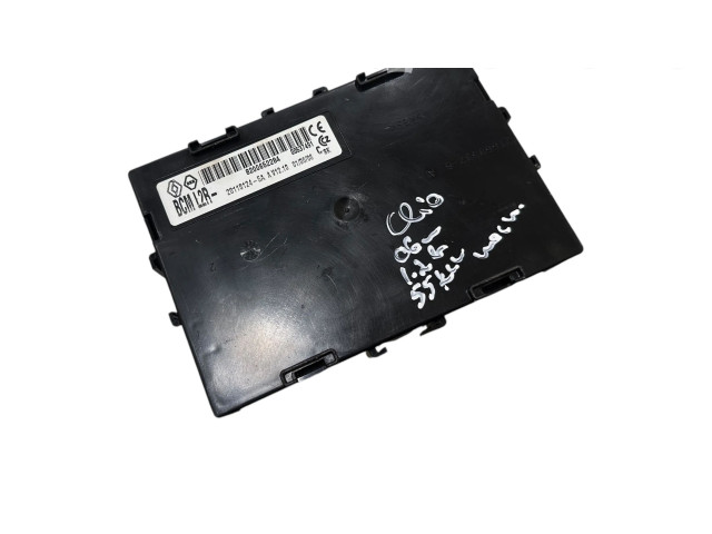 Блок комфорта 8200652284, 00537491   Renault Clio III   