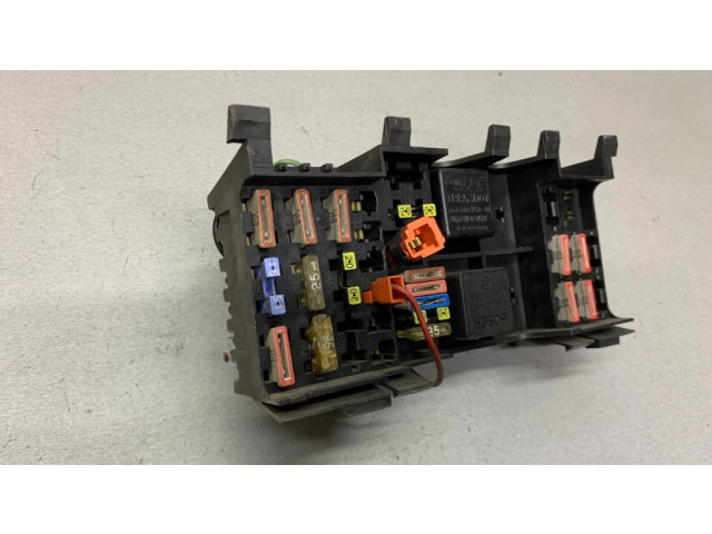 Pojistková skříňka 0332014451, TBB53DOT Opel Rekord E2 1983